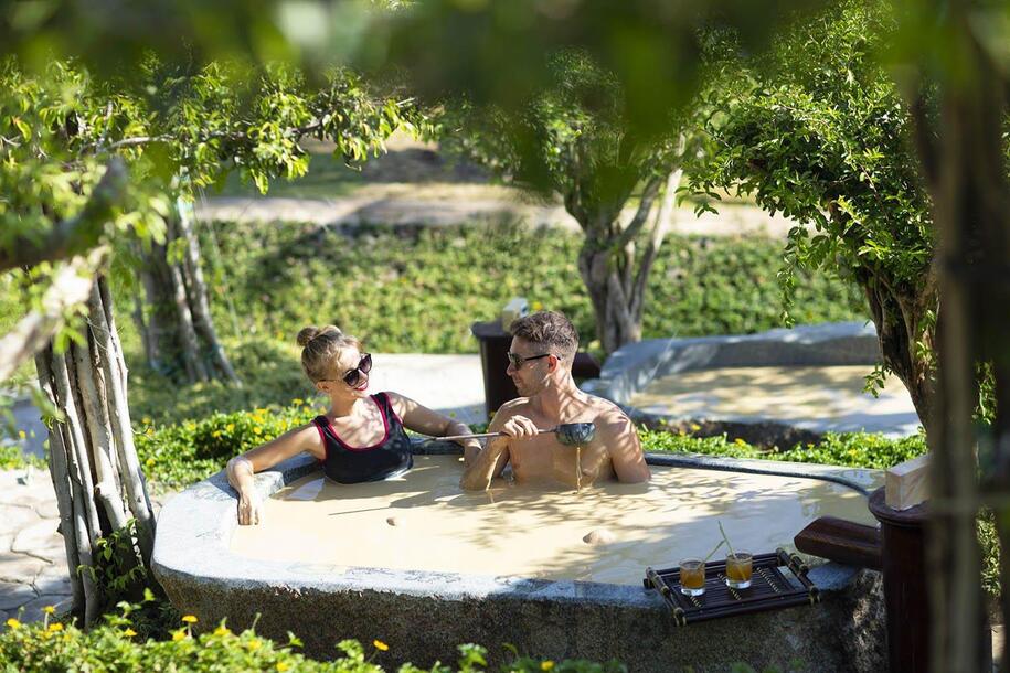 try a mud bath experience in nha trang